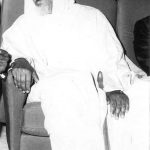 تشبهو ان لم تكونو مثلهم