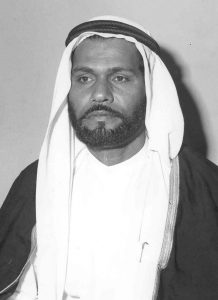 تشبهو ان لم تكونو مثلهم